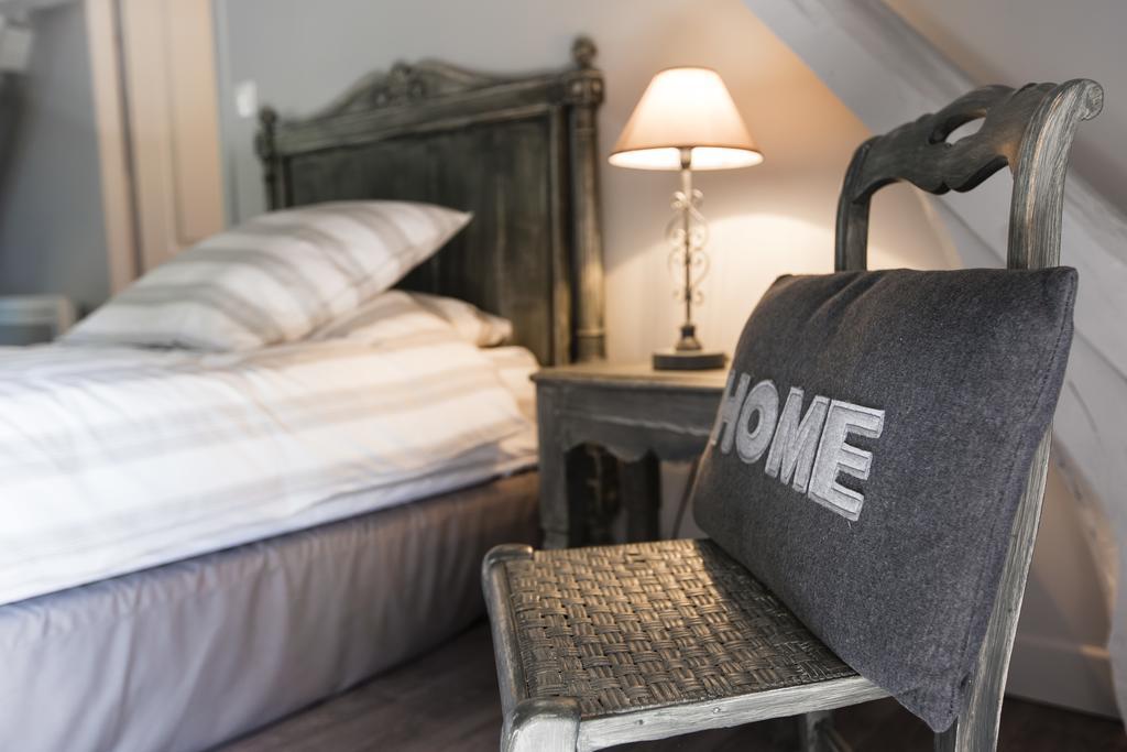 Le Clos Marigny Hotel La Cour-Marigny Quarto foto
